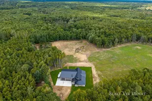 360 12 Mile Rd, Remus, MI 49340 - Photo 4
