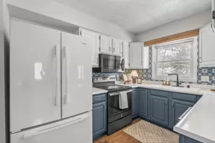 1823 Birchton Ave, Portage, MI 49024 - Photo 12