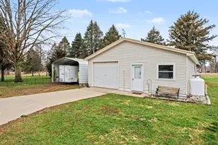 10060 S Dr S, Burlington, MI 49029 - Photo 20