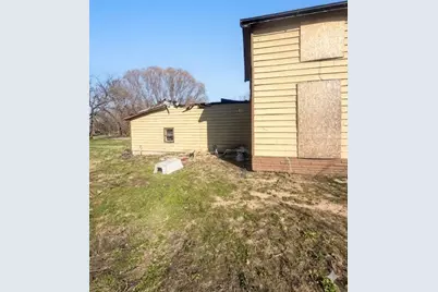 17806 E State Street, Vandalia, MI 49095 - Photo 2