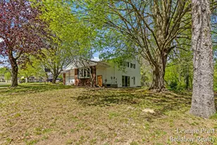 231 Eden Rd, Battle Creek, MI 49017 - Photo 4