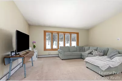 231 Eden Road, Battle Creek, MI 49017 - Photo 6