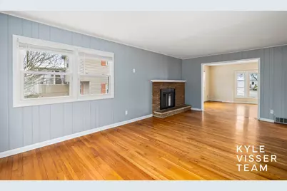 4455 Cloverleaf Drive SE, Grand Rapids, MI 49546 - Photo 6