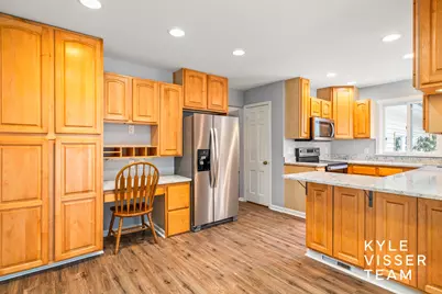 4455 Cloverleaf Drive SE, Grand Rapids, MI 49546 - Photo 8