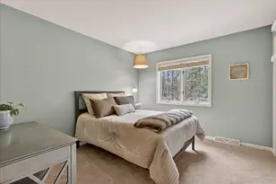 2694 Ashville Dr NE, Grand Rapids, MI 49525 - Photo 28