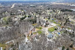 2694 Ashville Dr NE, Grand Rapids, MI 49525 - Photo 52