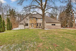 2694 Ashville Dr NE, Grand Rapids, MI 49525 - Photo 2