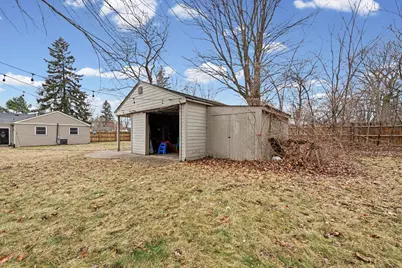 29550 Bretton, Livonia, MI 48152 - Photo 24