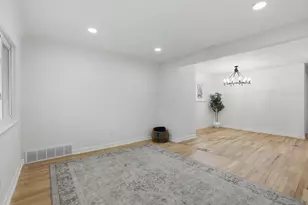 11920 Cavell St, Livonia, MI 48150 - Photo 4