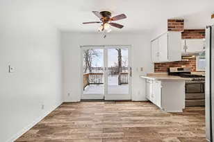 816 Forest St, Marshall, MI 49068 - Photo 6