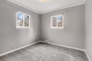 819 N Mansfield St, Ypsilanti, MI 48197 - Photo 12