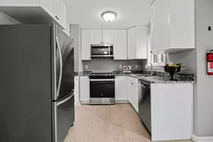 819 N Mansfield St, Ypsilanti, MI 48197 - Photo 8