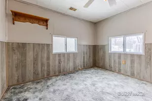 2052 Woodward St, Muskegon, MI 49442 - Photo 10