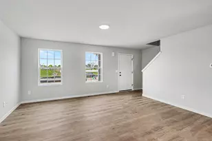 1021 Foxglove Ave, Vicksburg, MI 49097 - Photo 2