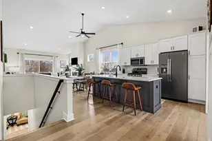 5187 Salmon River Ct SW, Wyoming, MI 49418 - Photo 2