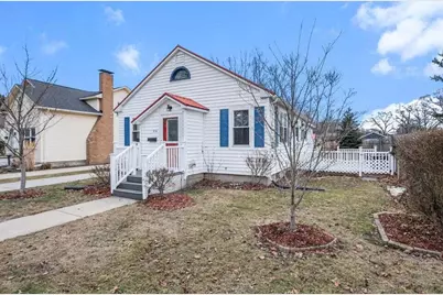 814 N Rath Avenue, Ludington, MI 49431 - Photo 1