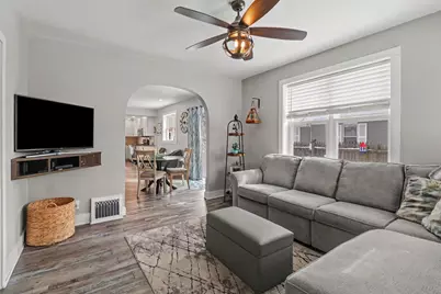 814 N Rath Avenue, Ludington, MI 49431 - Photo 8