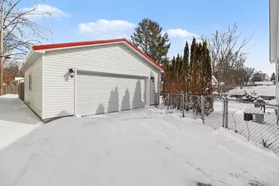 814 N Rath Avenue, Ludington, MI 49431 - Photo 30