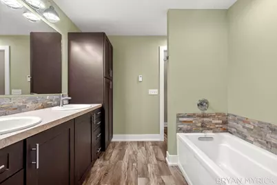 4656 Arbor Trail, Holland, MI 49423 - Photo 24