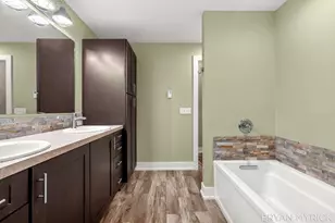 4656 Arbor Trail, Holland, MI 49423 - Photo 24