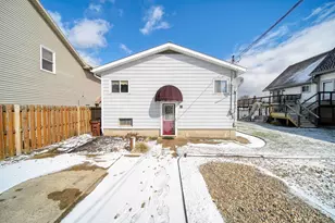 405 S Lakeside Dr, Michigan Center, MI 49254 - Photo 40