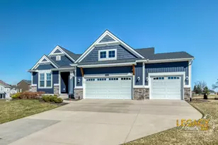 4534 Point Superior Ct, Holland, MI 49424 - Photo 2