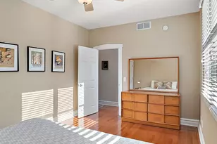 202 Oak St, South Haven, MI 49090 - Photo 22