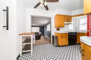 912 W Silver Lake Rd, Fenton, MI 48430 - Photo 4