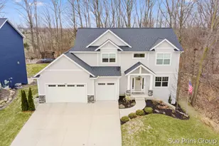 8089 Eagle Peak Dr, Jenison, MI 49428 - Photo 2