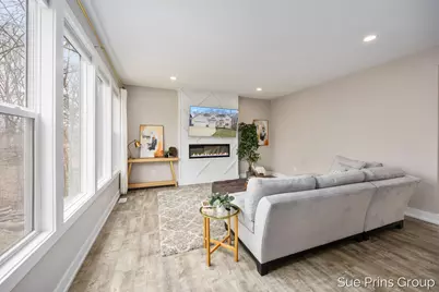 8089 Eagle Peak Drive, Jenison, MI 49428 - Photo 10