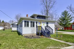 658 Allegan St, Saugatuck, MI 49453 - Photo 2