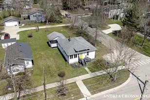 658 Allegan St, Saugatuck, MI 49453 - Photo 30