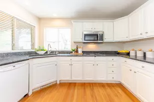 2427 Moors Ct, Ann Arbor, MI 48108 - Photo 32