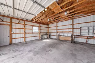 739 Chandler St, Muskegon, MI 49442 - Photo 10