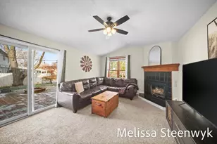 2091 Fawnwood Dr SE, Grand Rapids, MI 49508 - Photo 14