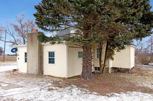 2506 Ubly Rd, Snover, MI 48472 - Photo 8