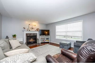 4135 Grandwood Circle, Saint Joseph, MI 49085 - Photo 10