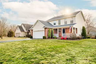 4135 Grandwood Cir, Saint Joseph, MI 49085 - Photo 2