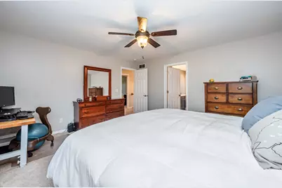 4135 Grandwood Circle, Saint Joseph, MI 49085 - Photo 32