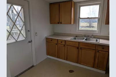 804 Sherman Lane, Cassopolis, MI 49031 - Photo 14