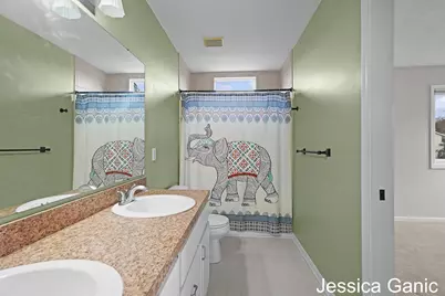 553 Sunmeadow Drive SE, Grand Rapids, MI 49508 - Photo 14