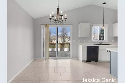 553 Sunmeadow Drive SE, Grand Rapids, MI 49508 - Photo 8