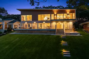 602 Lawn Ave, Holland, MI 49424 - Photo 1