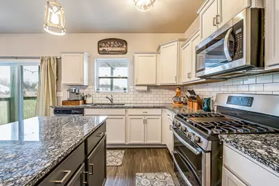 9308 Neumann Circle, Ypsilanti, MI 48197 - Photo 10