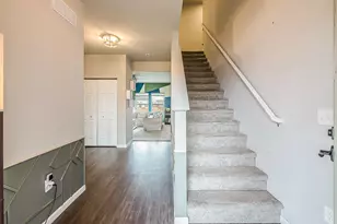 9308 Neumann Cir, Ypsilanti, MI 48197 - Photo 6