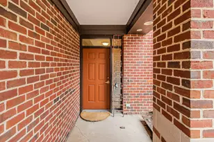 844 Asa Gray Dr, Ann Arbor, MI 48105 - Photo 4