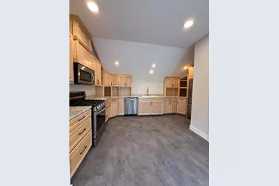 118 S Evans Street #A, Tecumseh, MI 49286 - Photo 2