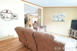 7358 Willowwood Dr NE, Belmont, MI 49306 - Photo 4