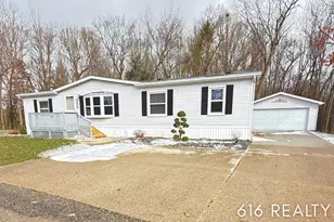 7358 Willowwood Dr NE, Belmont, MI 49306 - Photo 2
