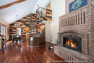 8482 S Cypress Ave, Newaygo, MI 49337 - Photo 16